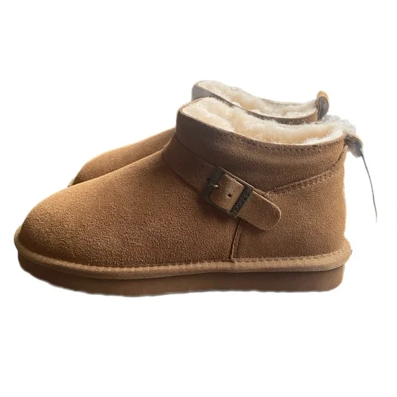 Woman’s Pawz by Bearpaw suede boot - Picture 2 of 6